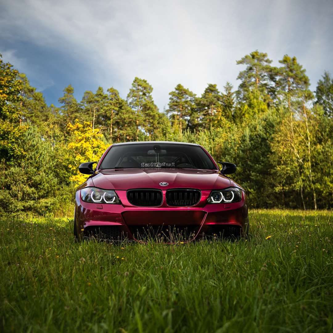 Ravoony Plus PET Glossy Metallic Rubellite Purple Vinyl Wrap