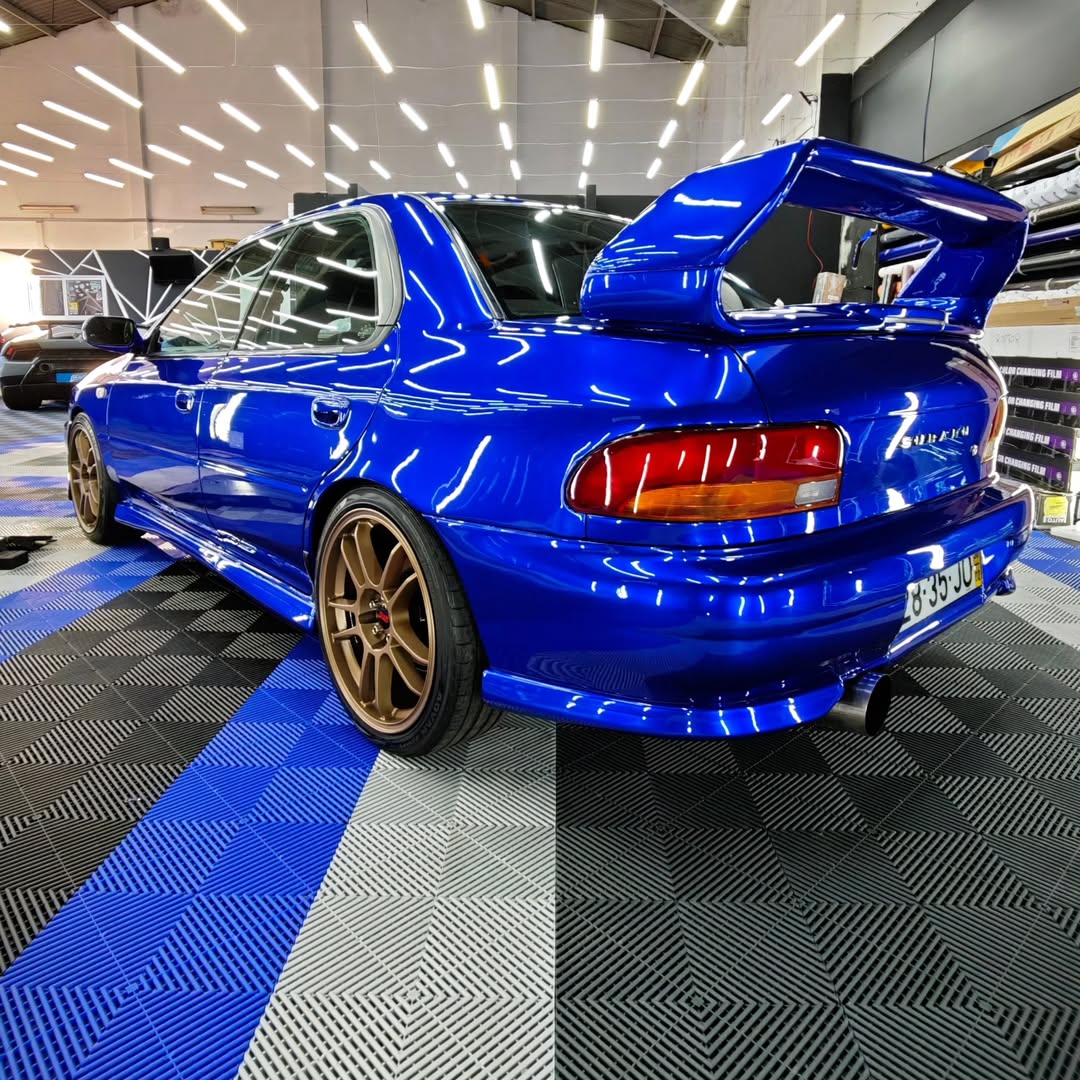 Ravoony Plus PET Tesla Gloss Deep Blue Vinyl Car Wrap