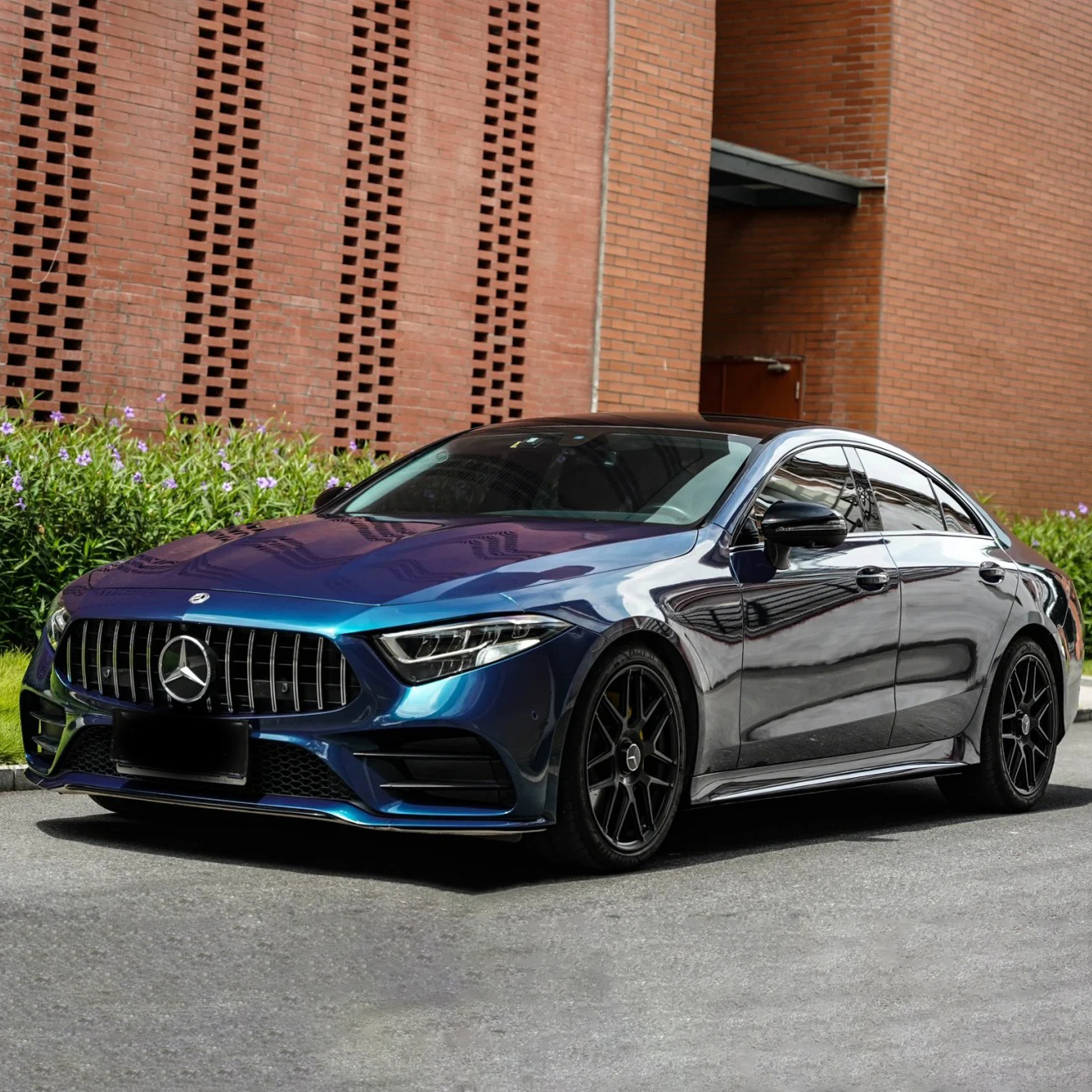 Ravoony Plus Glossy Liquid Metallic Interstellar Blue Car Vinyl Wrap