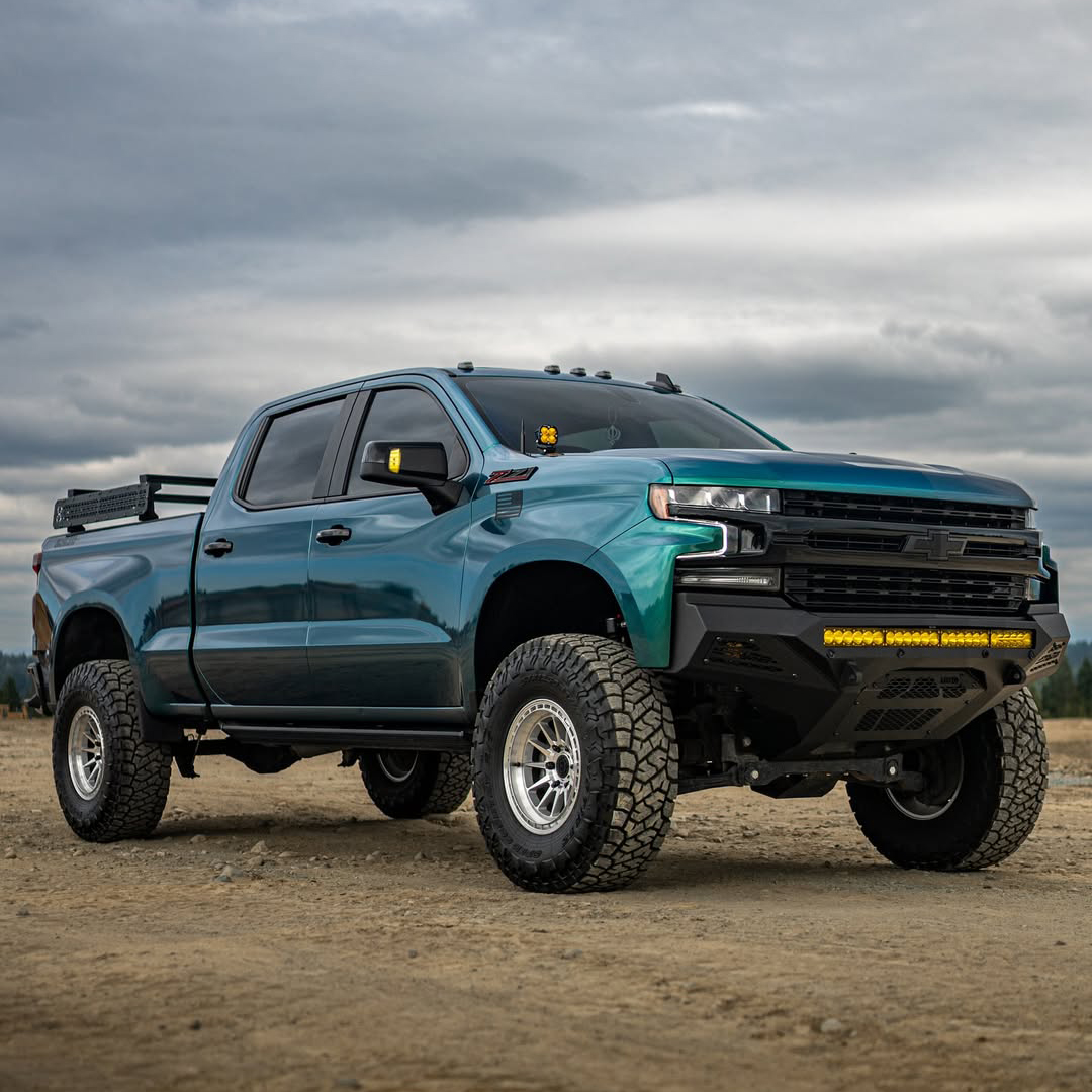   Ravoony Plus PET Glossy Royal Green Vinyl Car Wrap