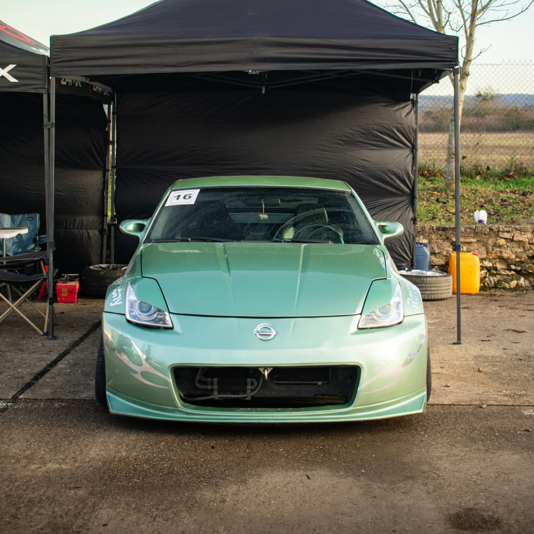 Ravoony Plus PET Ferrari Gloss Verde Francesca Green Vinyl Car Wrap