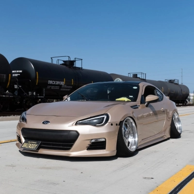 Ravoony Pro TPU Glossy Metallic Champagne Gold PPF Film 02