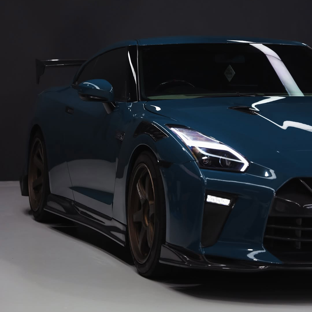 Ravoony Basic PET Gloss Butterfly Valley Blue Vinyl Car Wrap