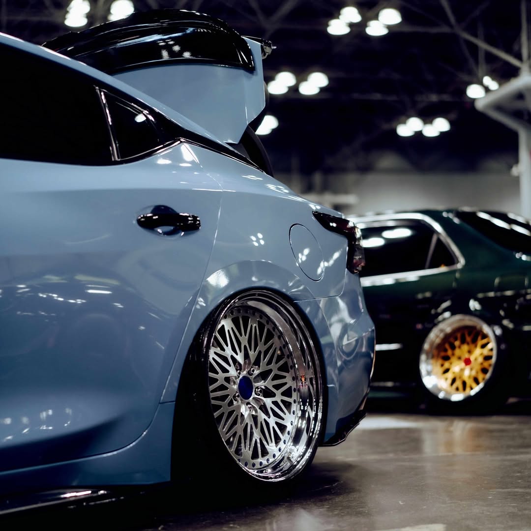 Ravoony Plus PET Gloss China Blue Car Vinyl Wrap