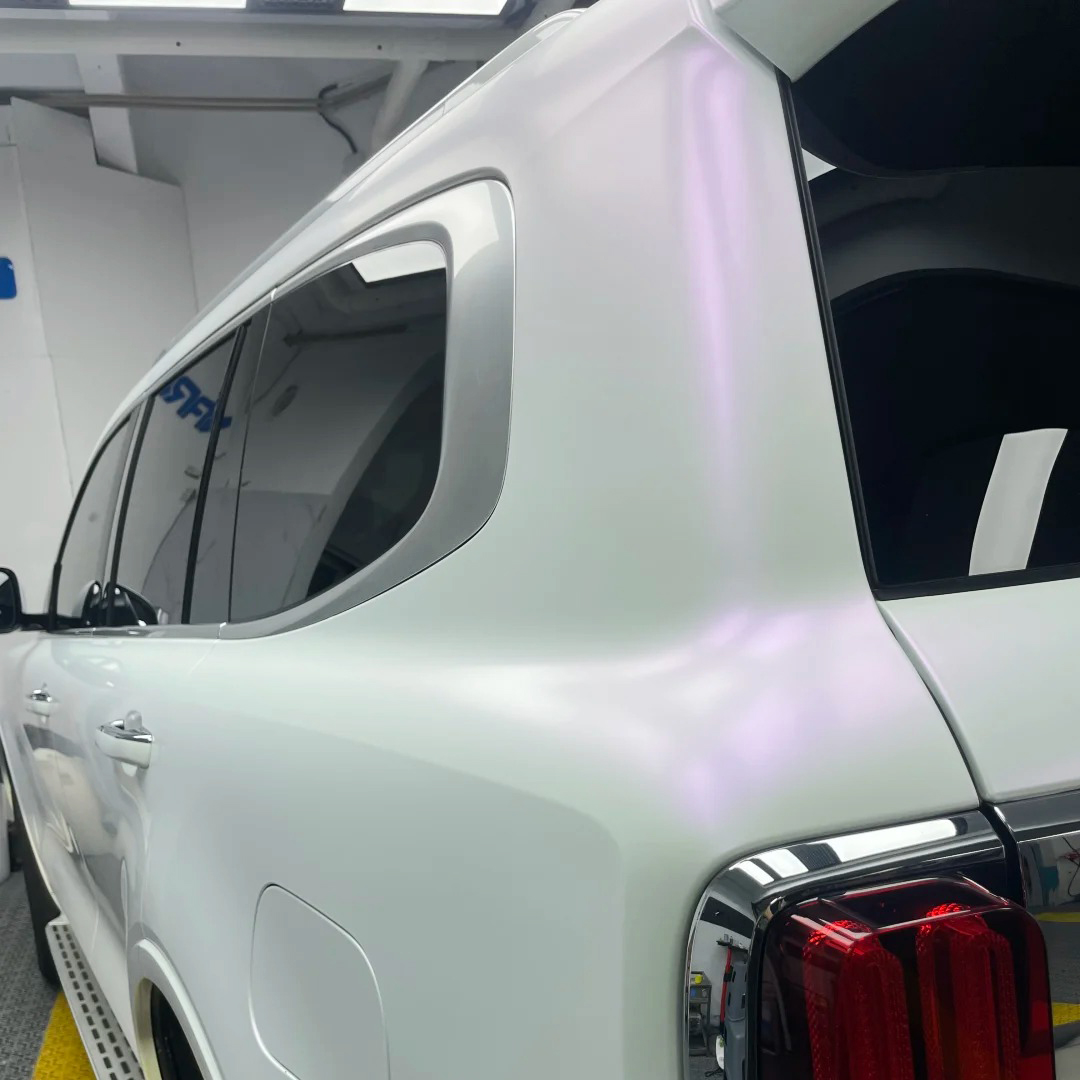 Ravoony Plus Pure Metallic White To Purple Vinyl Car Wrap