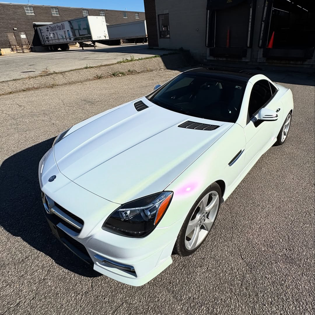 Ravoony Plus Pure Metallic White To Purple Vinyl Car Wrap