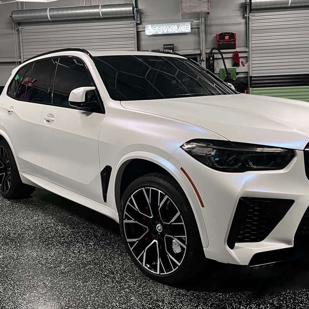 Ravoony Plus Matte Pure Metallic White to Blue Car Vinyl Wrap