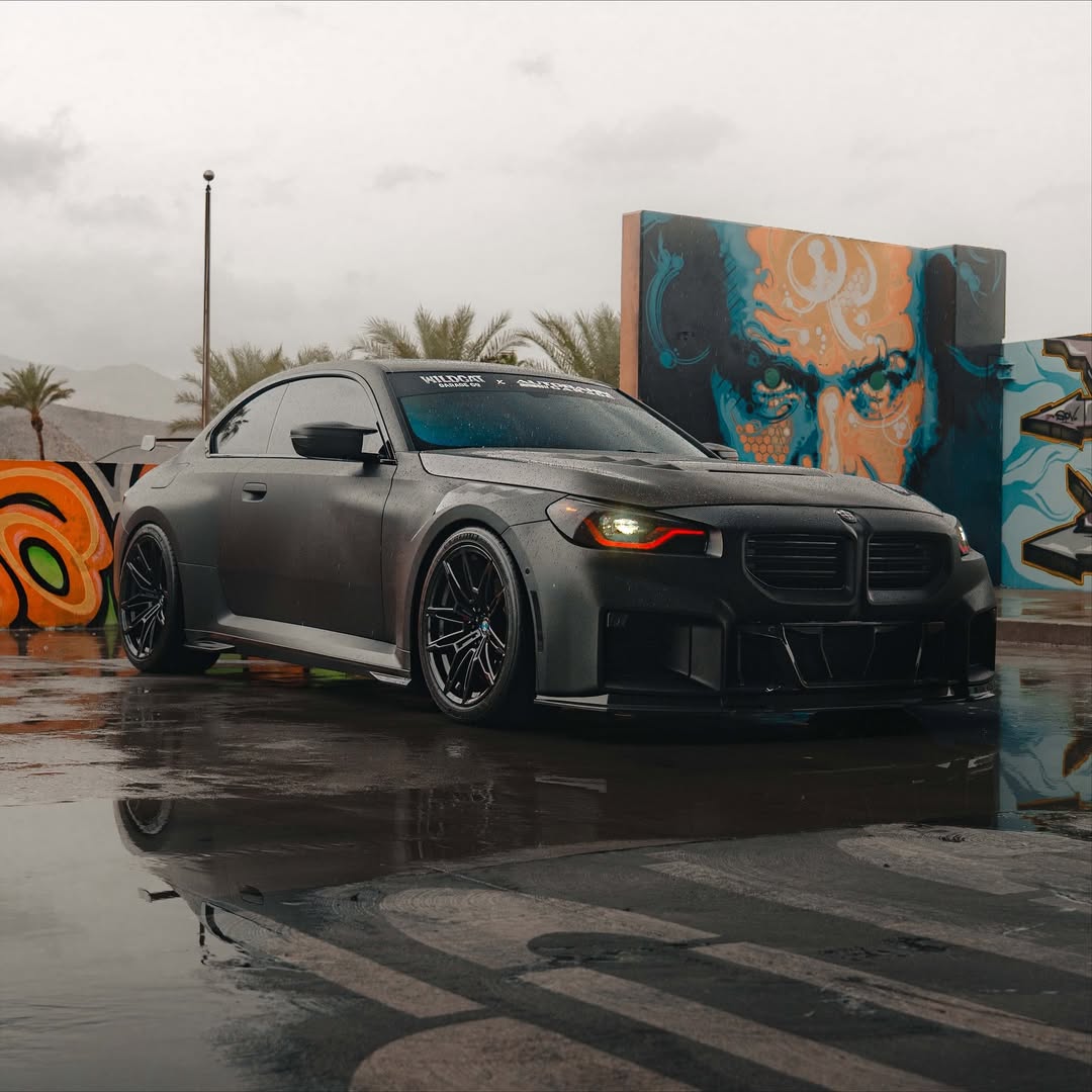 Ravoony Plus Matte Black Car Vinyl Wrap