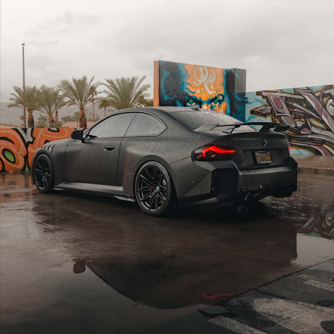 Ravoony Plus Matte Black Car Vinyl Wrap