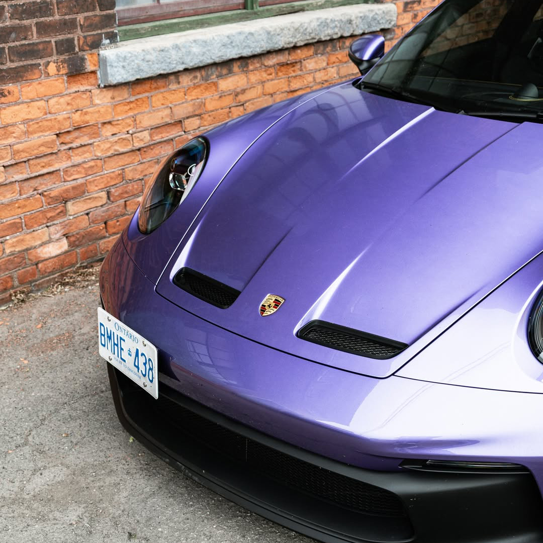 Ravoony Plus PET Gloss Liquid Metallic Viola Purple Car Wrap