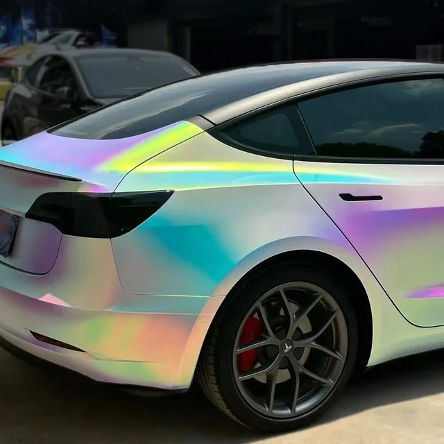 Ravoony Basic Matte Holographic Rainbow Neo Chrome Car Vinyl Wrap