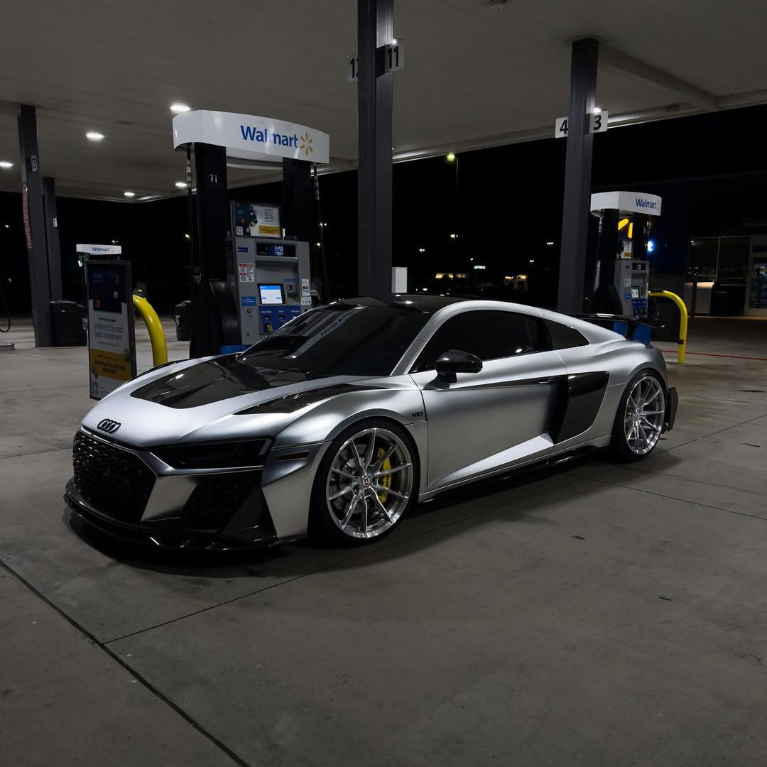 Ravoony Plus Matte Chrome Alexander Silver Metallic Vinyl Wrap