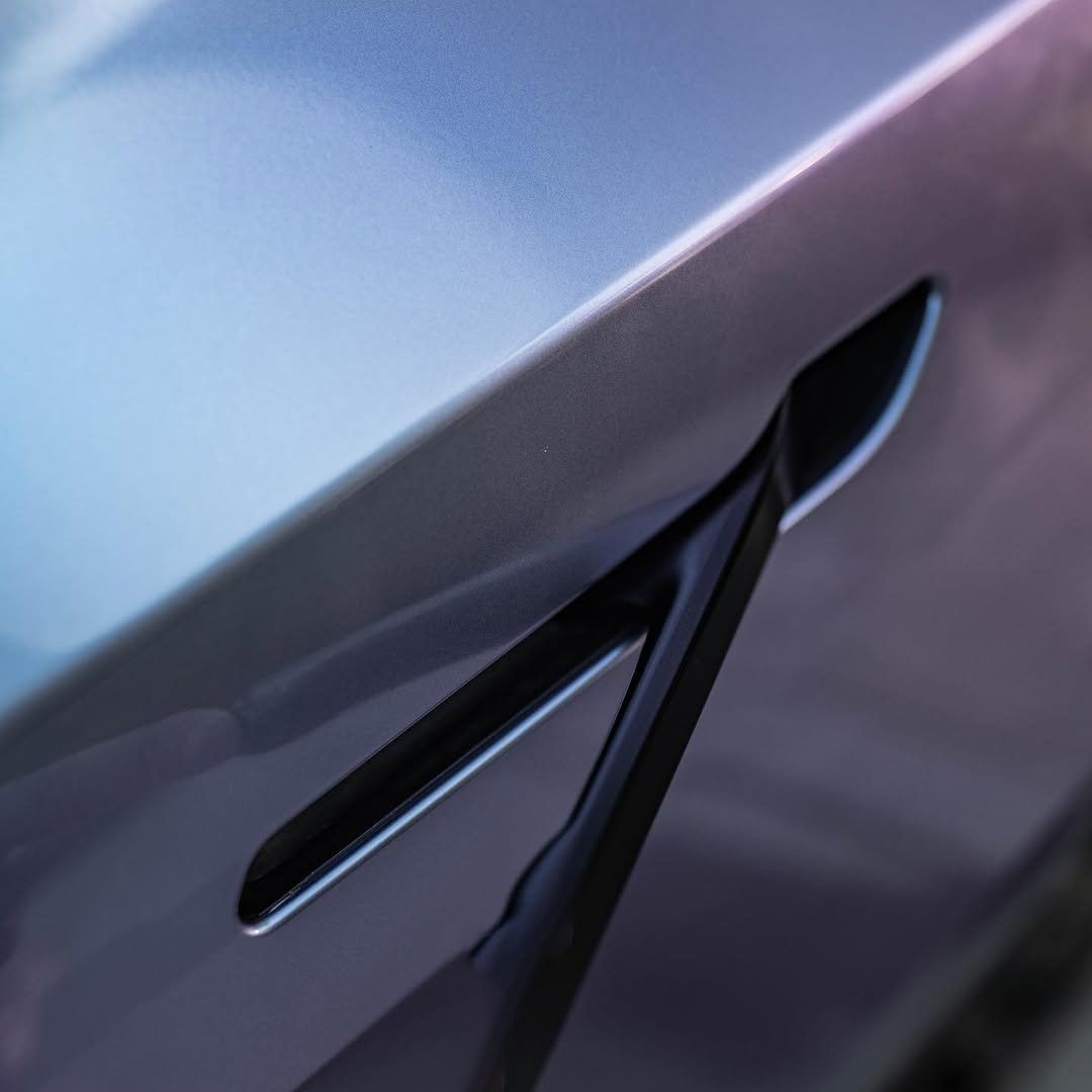 Ravoony Plus PET Glossy Metallic Crystal Grey Purple Car Wrap