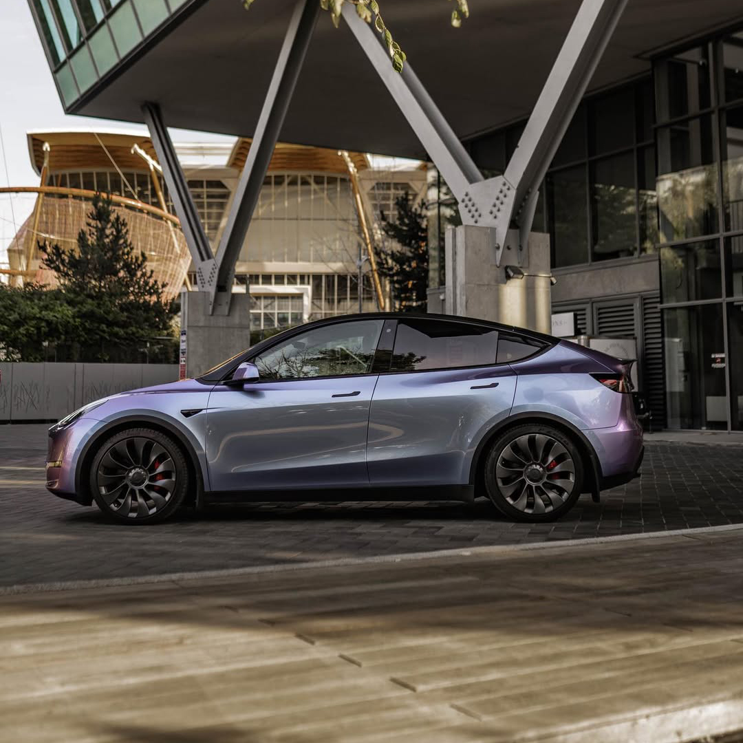 Ravoony Plus PET Glossy Metallic Crystal Grey Purple Car Wrap