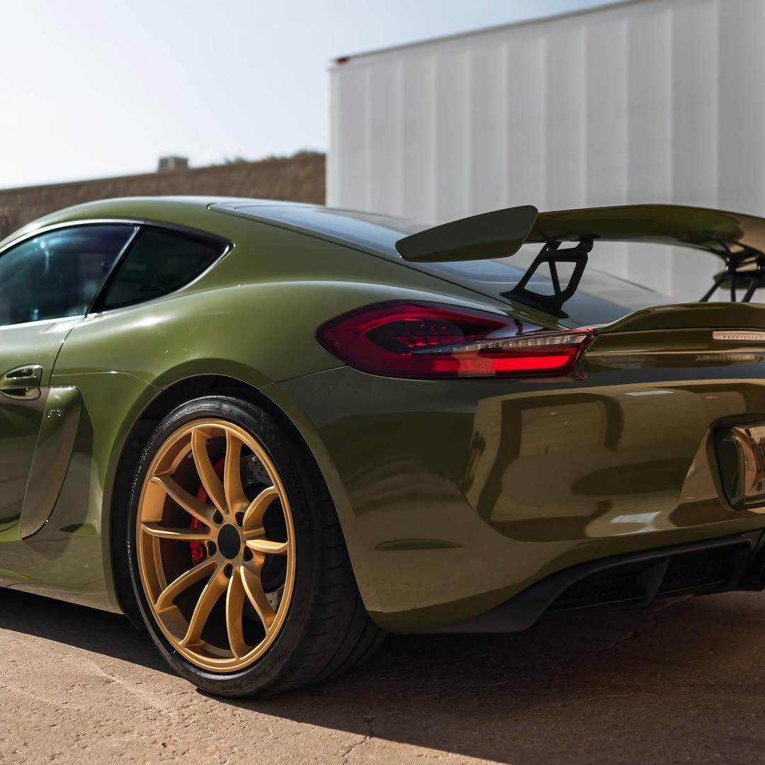 Ravoony Plus Audi Gloss Army Green Vinyl Car Wrap