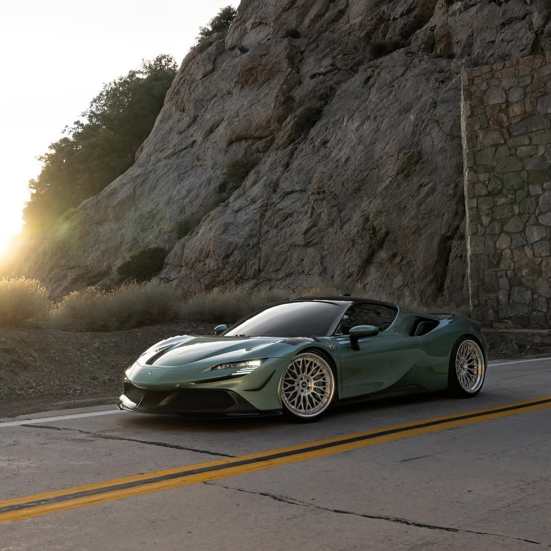 Ravoony Basic Ferrari Gloss Verde Francesca Green Vinyl Car Wrap