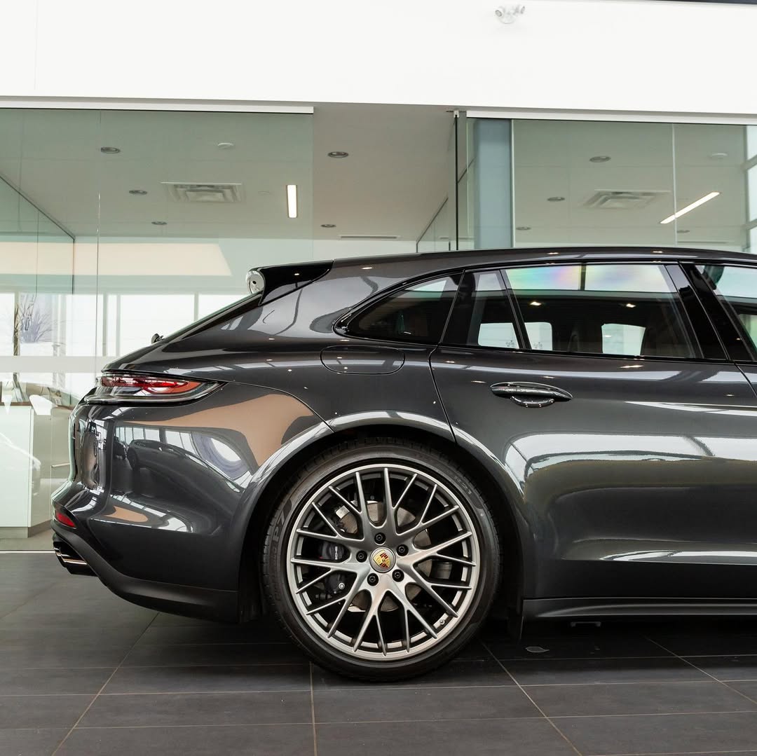  Ravoony Plus Porsche Gloss Volcano Grey Car Vinyl Wrap