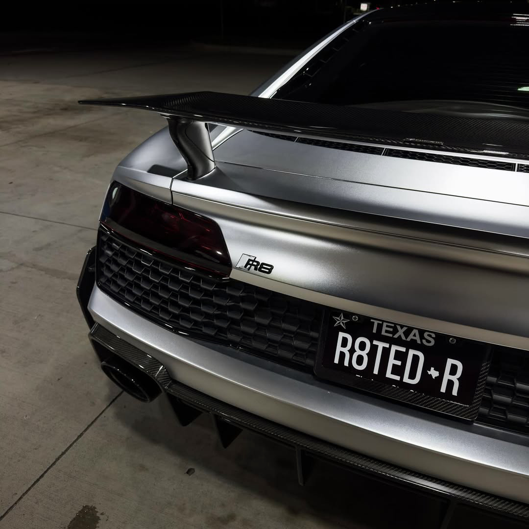 Ravoony Plus Matte Chrome Alexander Silver Metallic Vinyl Wrap