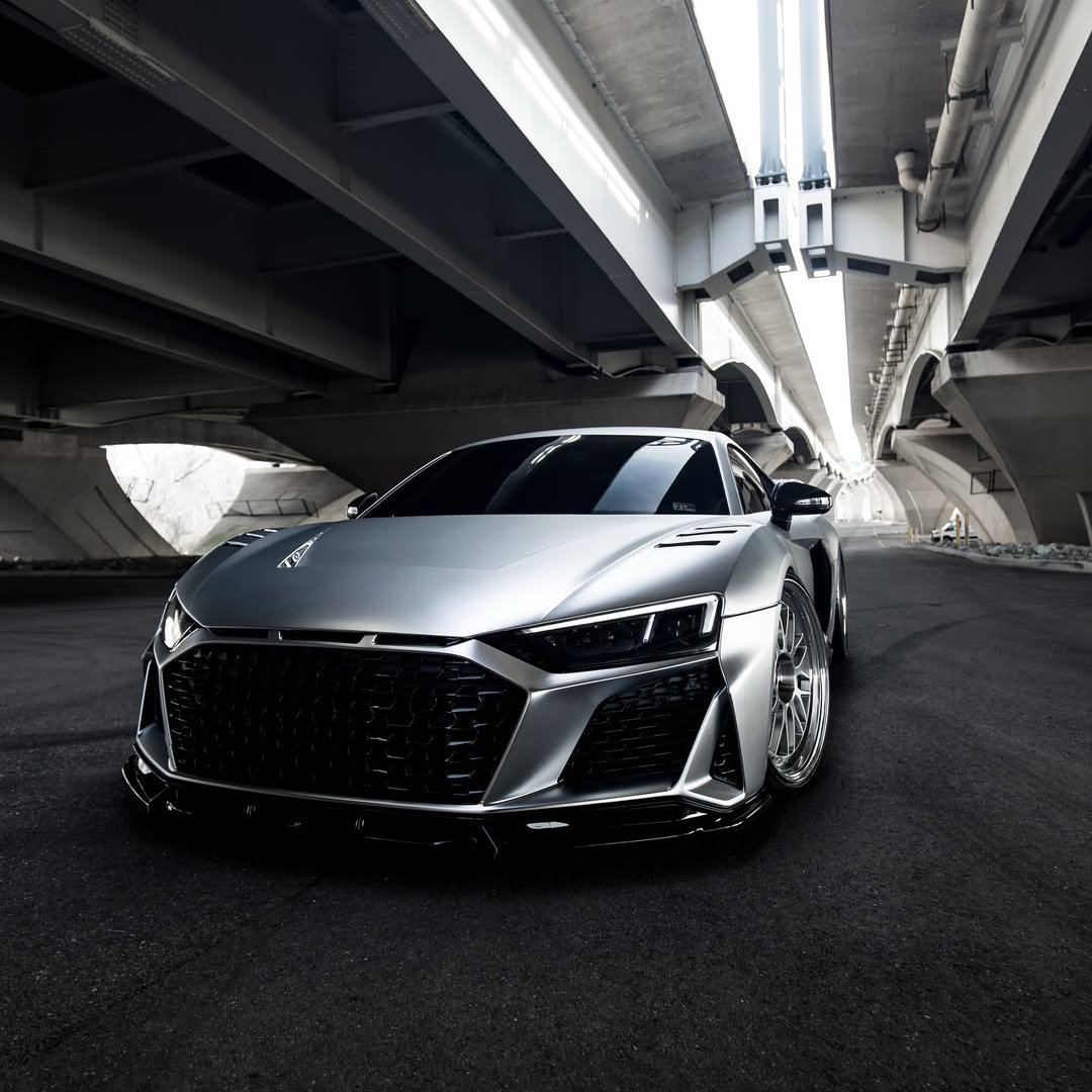 Ravoony Plus Matte Chrome Alexander Silver Metallic Vinyl Wrap