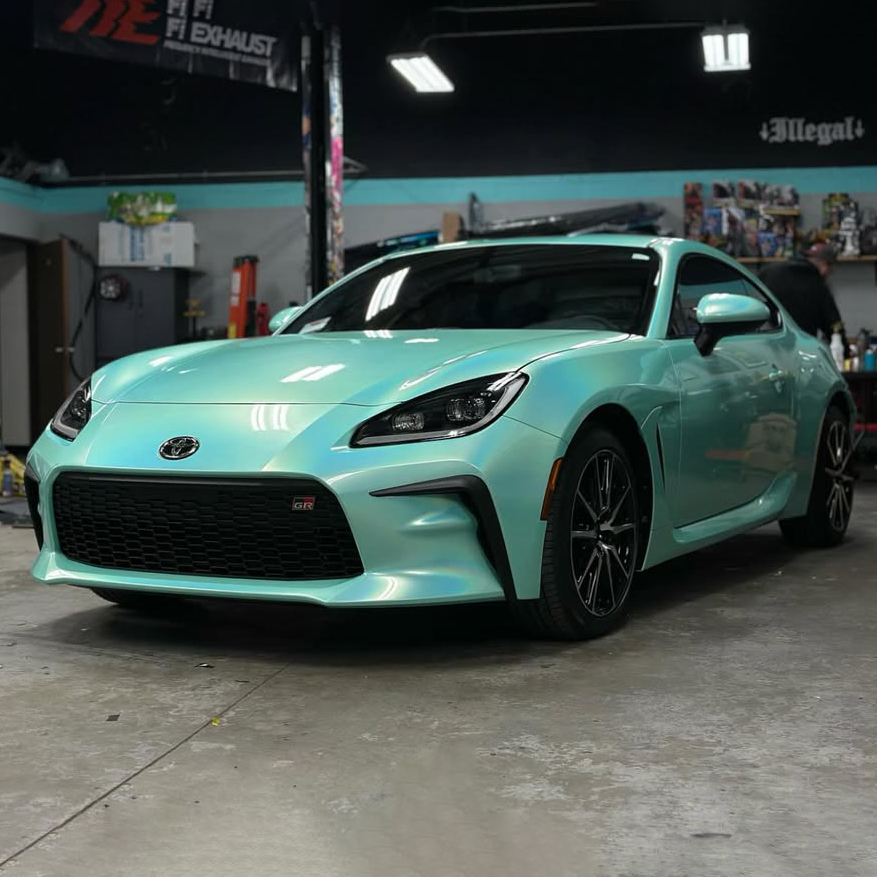   Ravoony Plus Glossy Laser Tiffany Car Vinyl Wrap