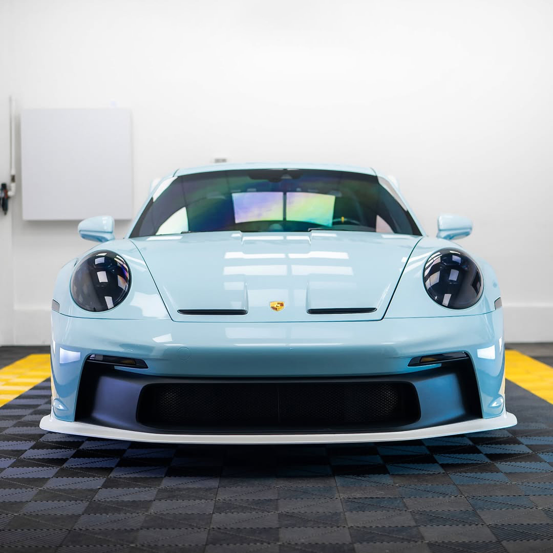 Ravoony Pro TPU Glossy Metallic Glacier Blue PPF Film