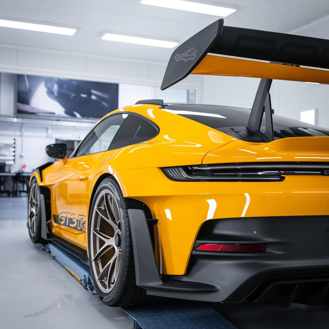 Ravoony Pro TPU Glossy Signal Yellow PPF Film
