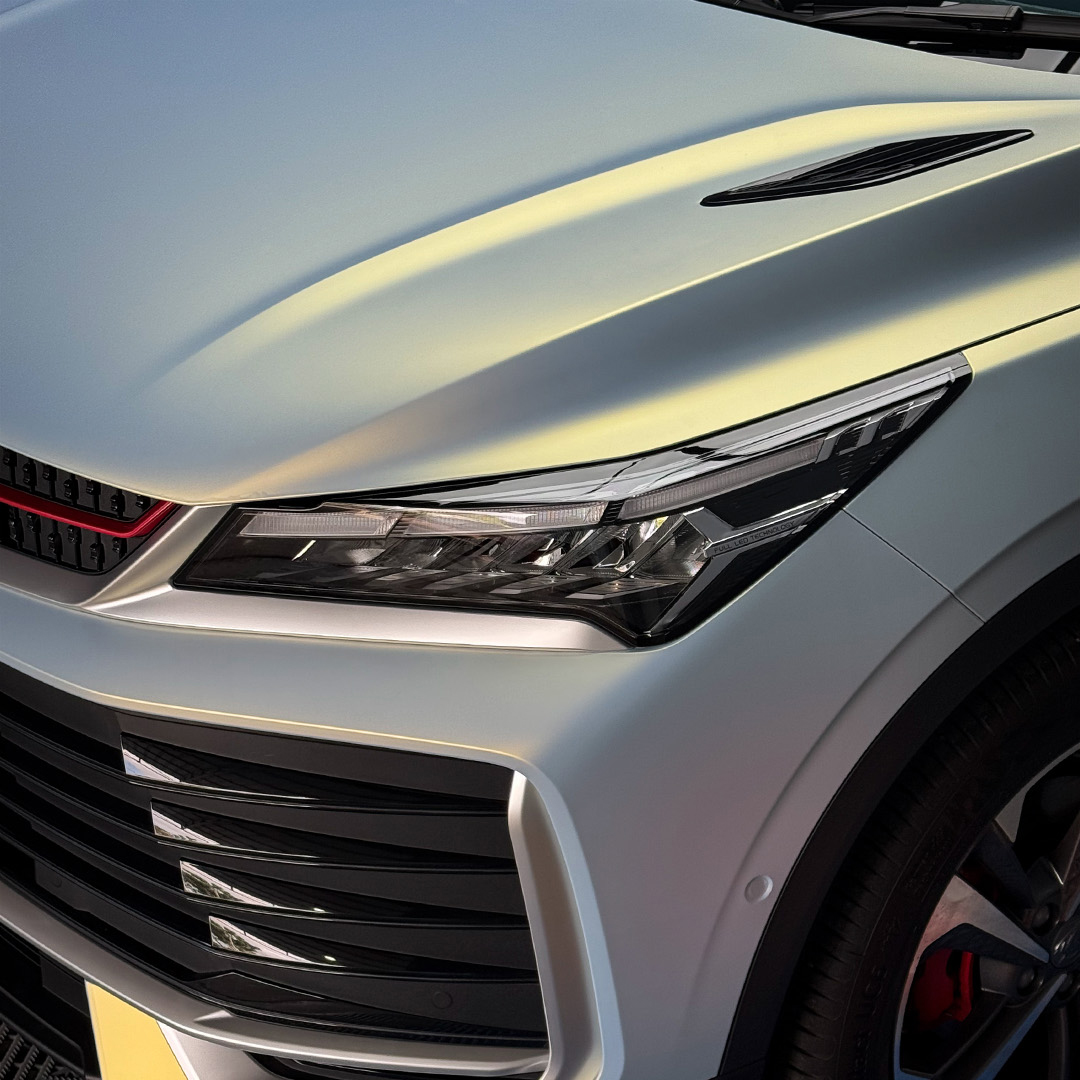 Ravoony Plus PET Ultra-Matte Gold Blue Car Vinyl Wrap