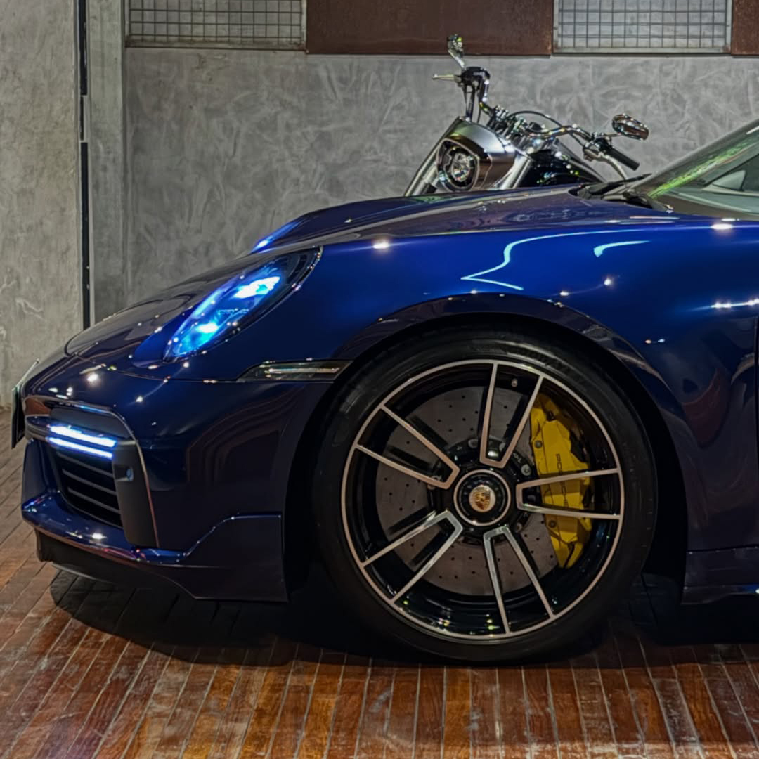 Ravoony Plus Porsche Gloss Gentian Blue Vinyl Car Wrap