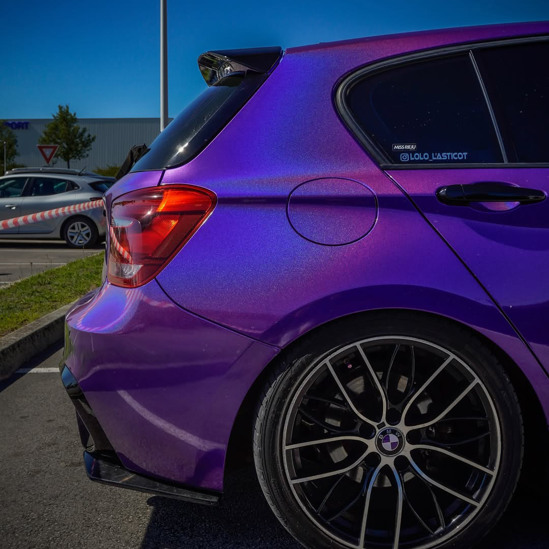Ravoony Plus Glossy Laser Dark Purple Car Wrap