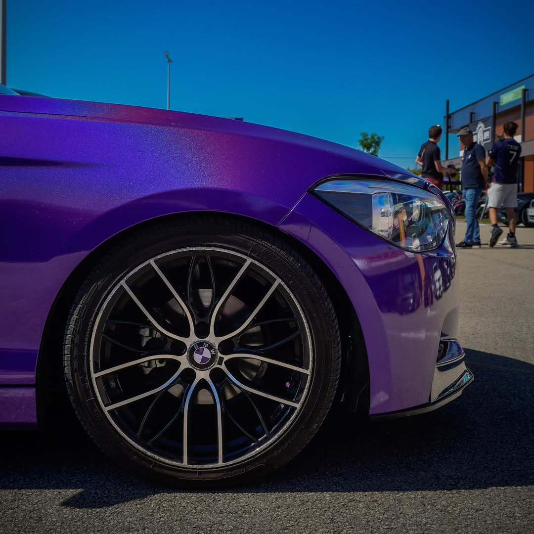 Ravoony Plus Glossy Laser Dark Purple Car Wrap