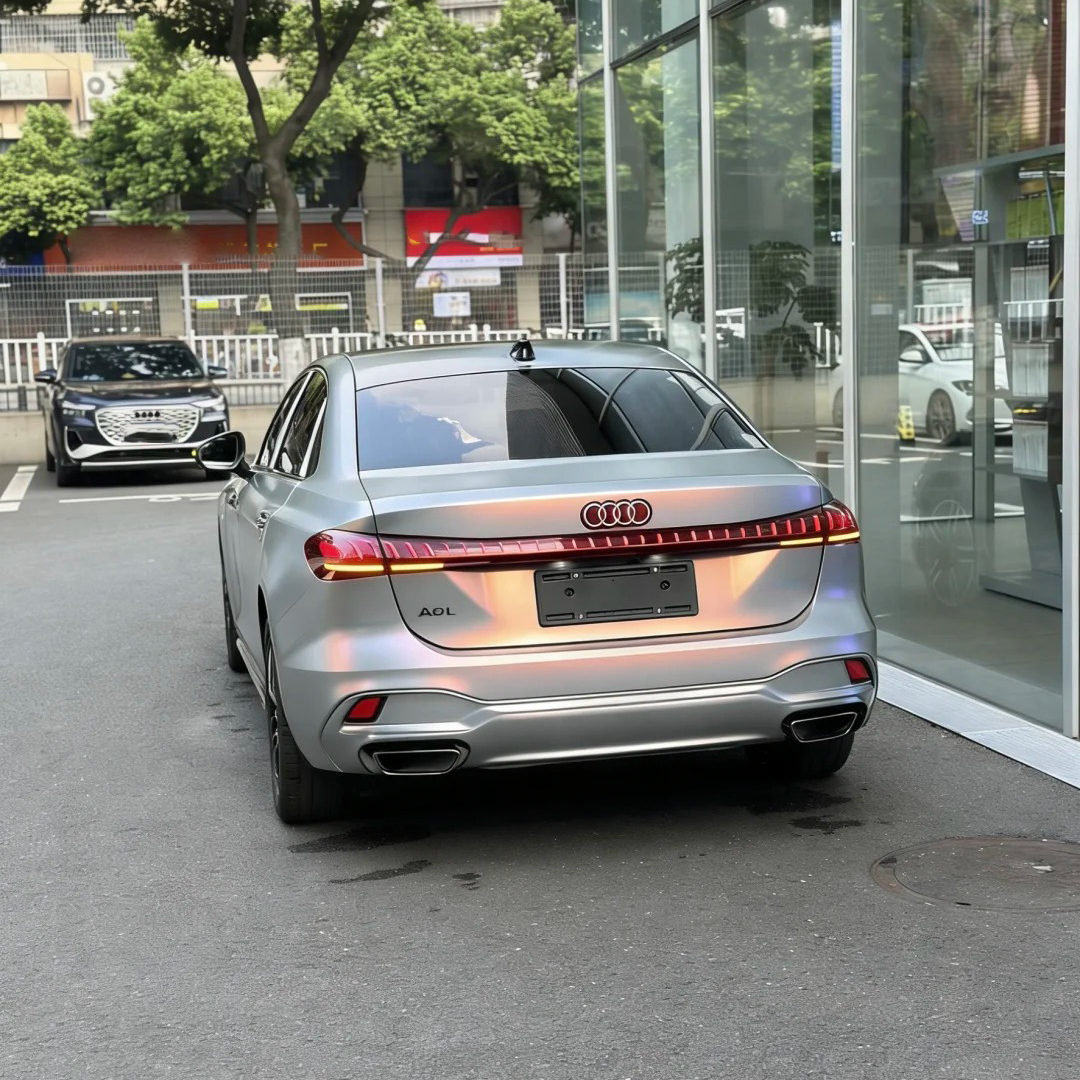 Ravoony Plus PET Glossy Technological Grey To Orange Car Wrap