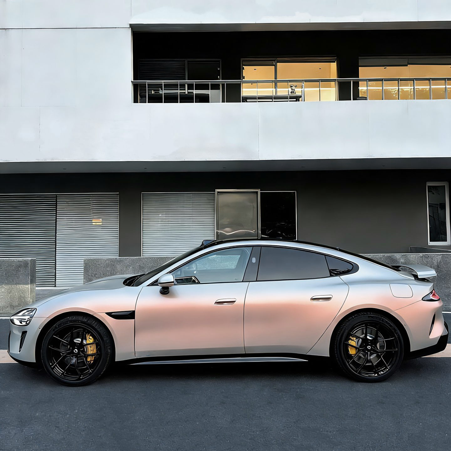 Ravoony Plus PET Matte Technological Grey To Orange Car Wrap