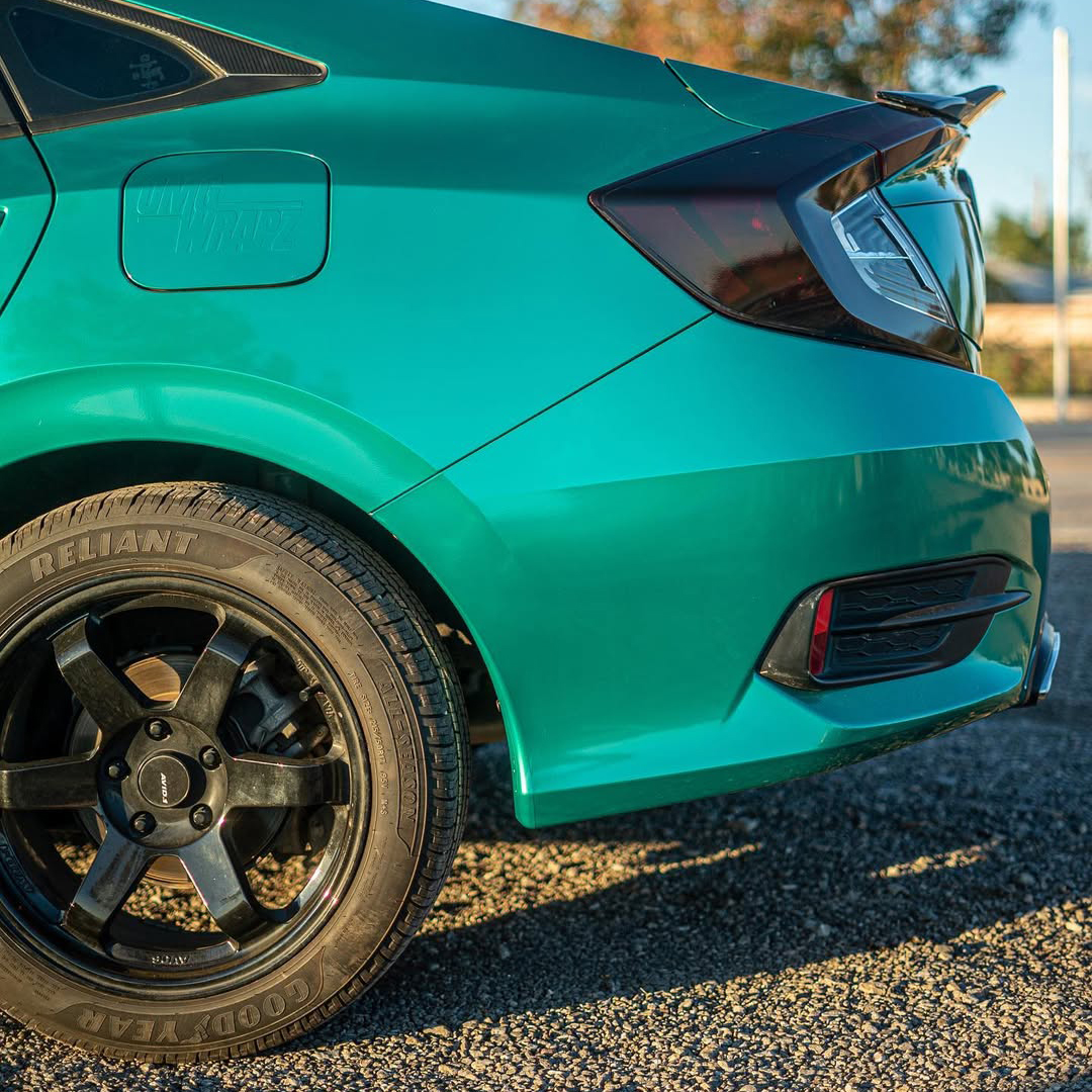 Ravoony Plus PET Metallic Paint Emerald Green Car Vinyl Wrap