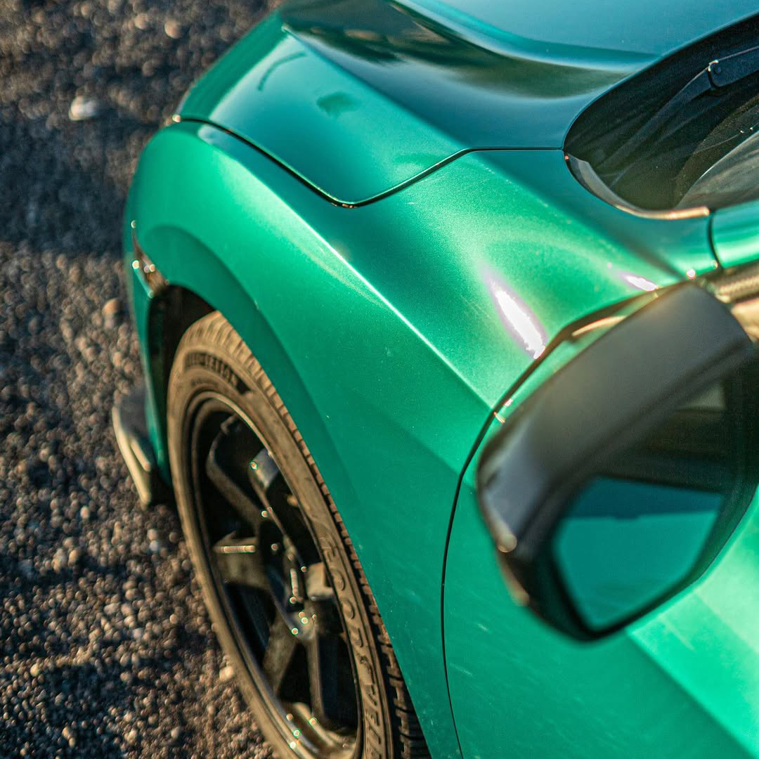 Ravoony Plus PET Metallic Paint Emerald Green Car Vinyl Wrap