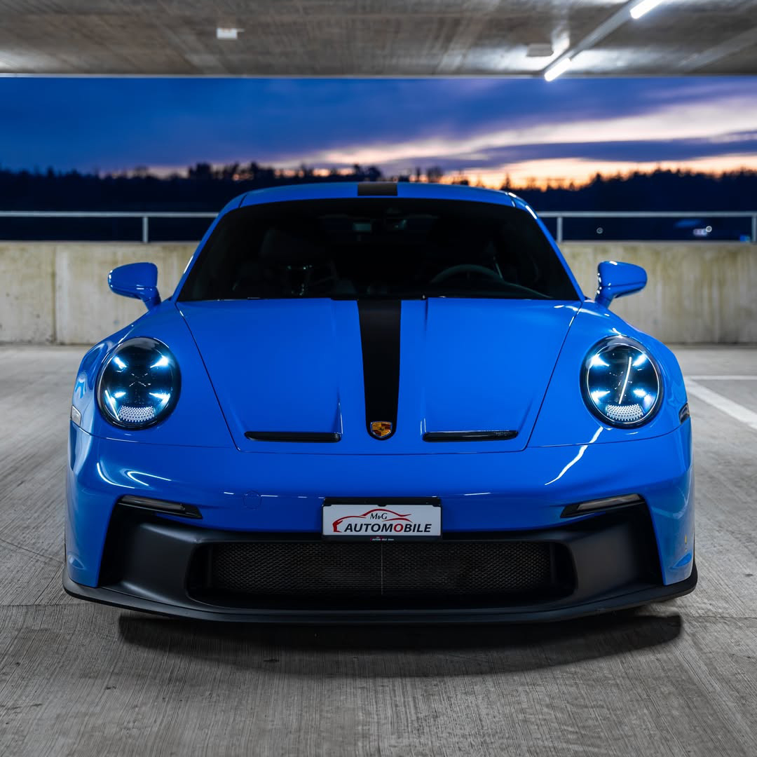 Ravoony Plus PET Gloss Shark Blue Vinyl Wrap