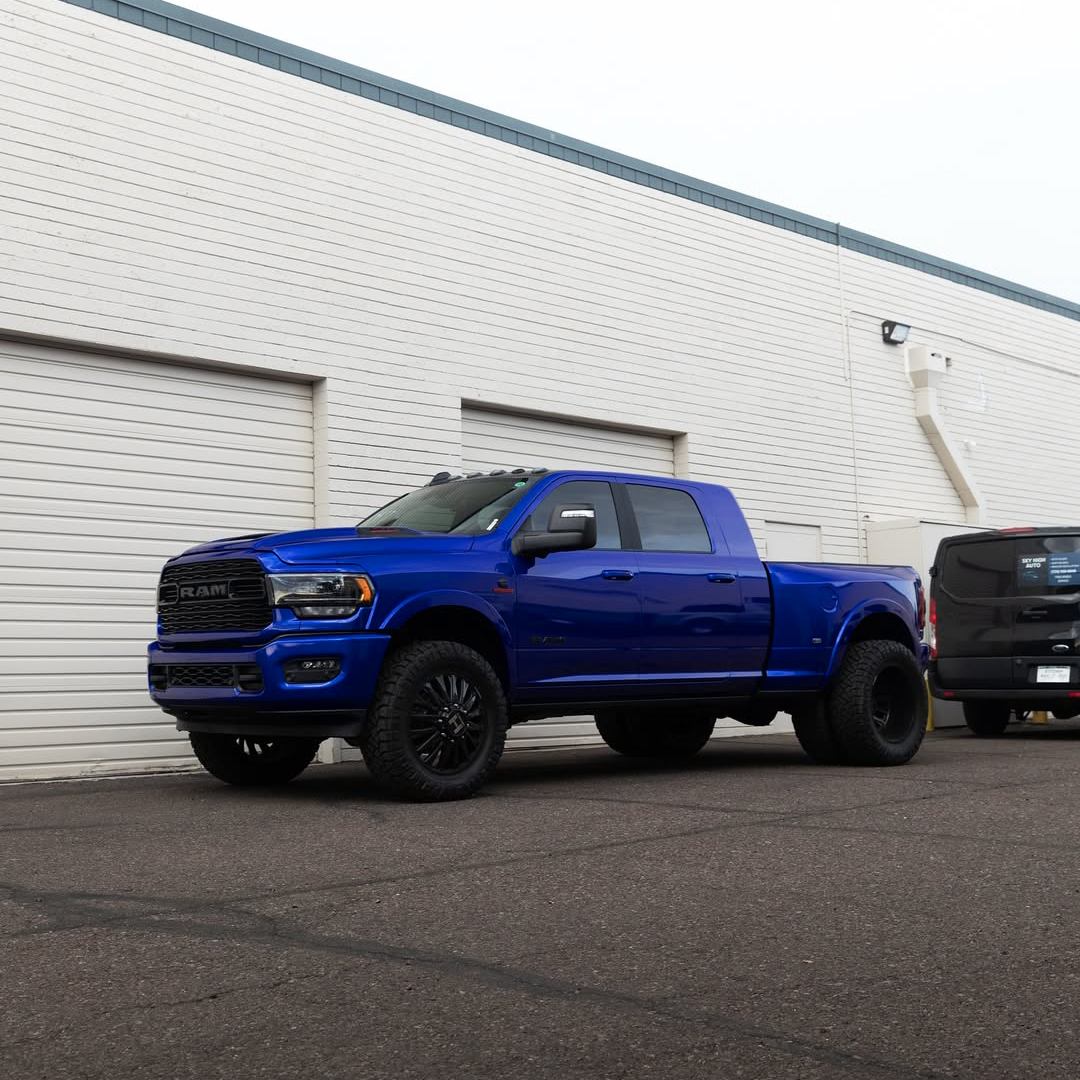 Ravoony Plus PET Gloss Klein Blue Car Vinyl Wrap