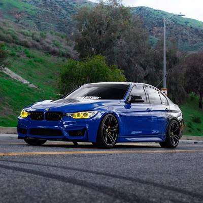Ravoony Plus PET Gloss Klein Blue Car Vinyl Wrap 02