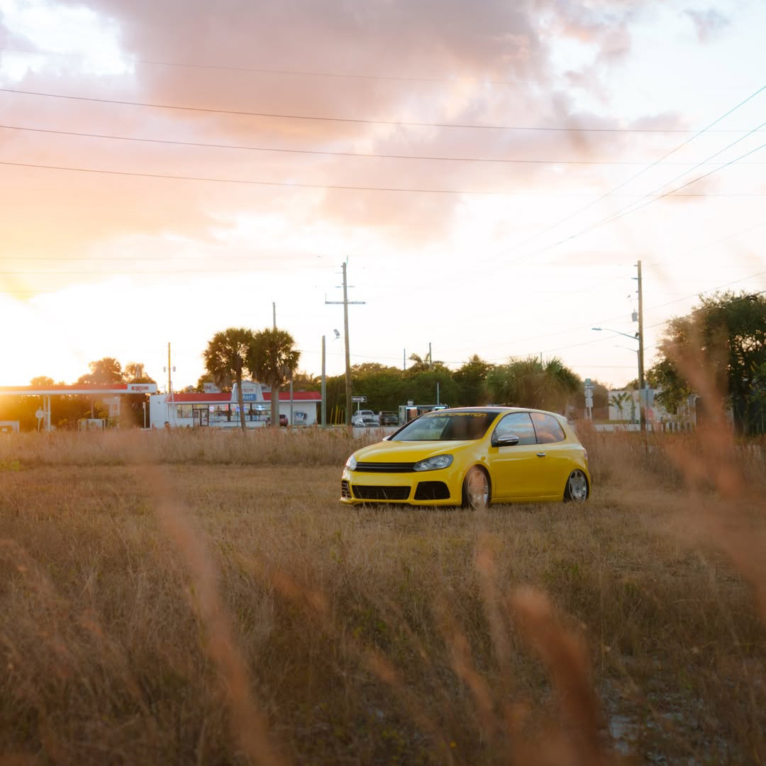 Ravoony Plus PET Gloss Racing Yellow Vinyl Wrap
