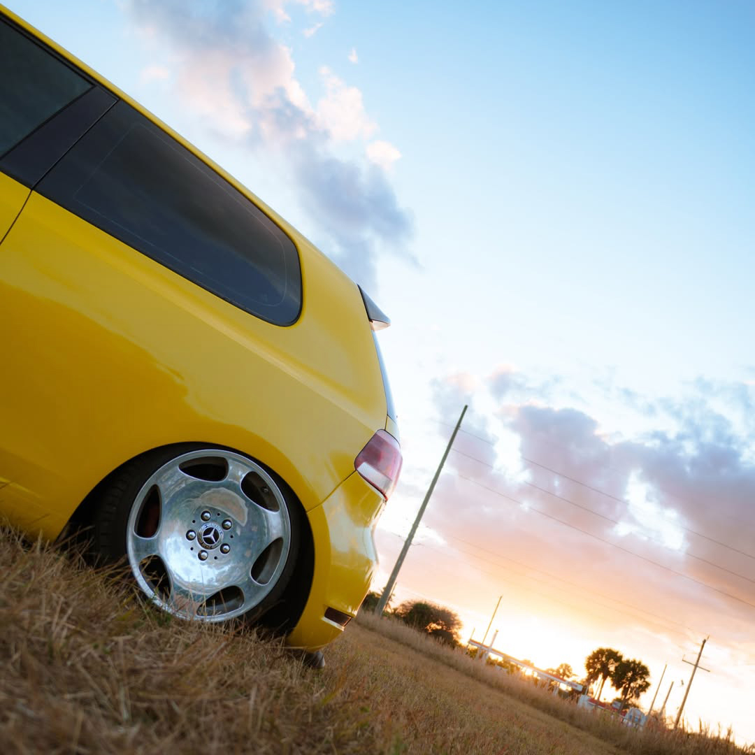 Ravoony Plus PET Gloss Racing Yellow Vinyl Wrap