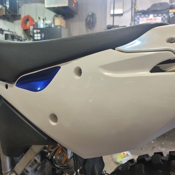 Ravoony Plus PET Gloss White Car Wrap review Shannon Macleod 01