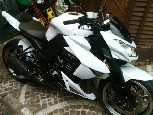 Ravoony Plus Gloss White Car Wrap review 