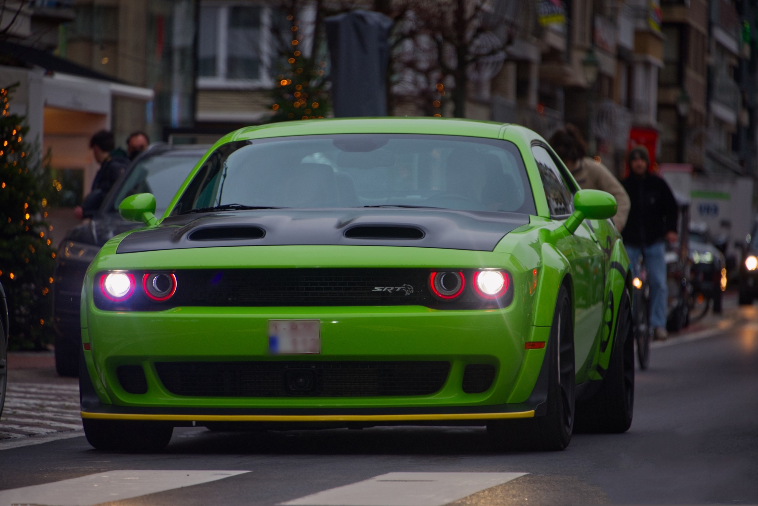 Ravoony Plus Lime Green Vinyl Wrap review Not to bad for first time. Easy to use.