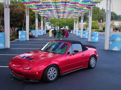 Ravoony Plus Gloss Metallic Vampire Red Vinyl Car Wrap review Qualan Steve