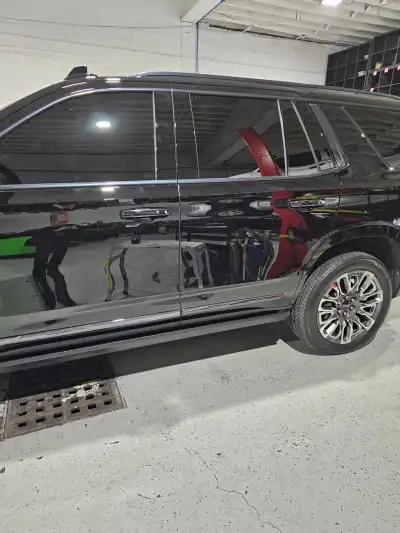 Ravoony Plus Gloss Pearlized Benz Emerald Green Car Vinyl Wrap review Josh Smith 02
