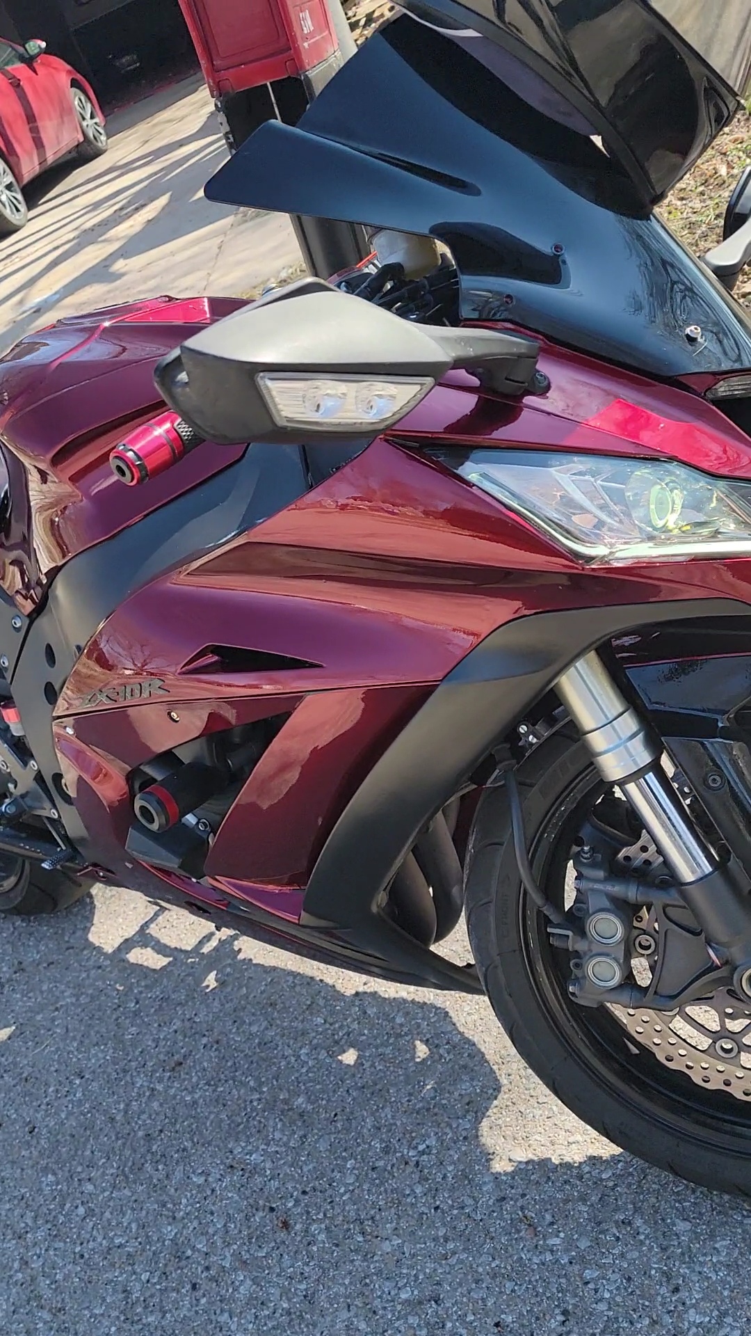 Ravoony Plus Liquid Metallic Dragon Blood Red Vinyl Car Wrap review Iggy 02