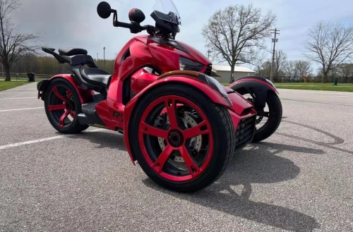 Ravoony Plus Gloss Metallic Vampire Red Vinyl Car Wrap review 