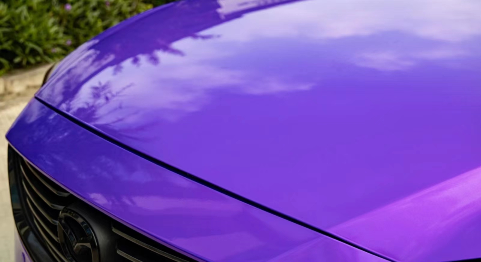 Ravoony Plus PET Glossy Explosion Purple Car Vinyl Wrap review Nick Tuinenburg