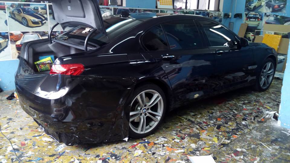 Ravoony Plus PET High Gloss Black Car Wrap review Dylan Bourgeois 01