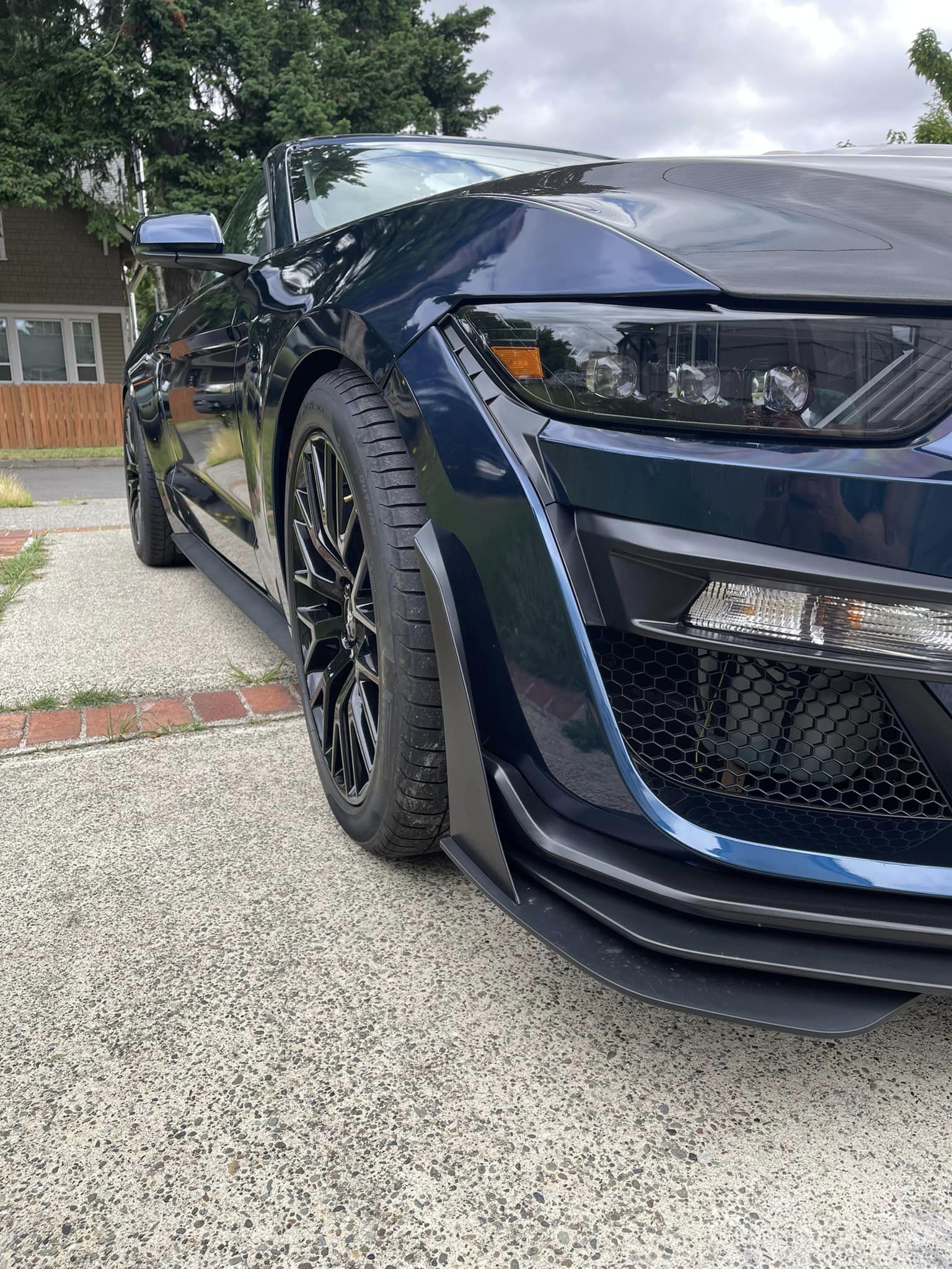 Ravoony Plus Gloss Ghost Midnight Blue Car Vinyl Wrap review Peter Mazzie 01