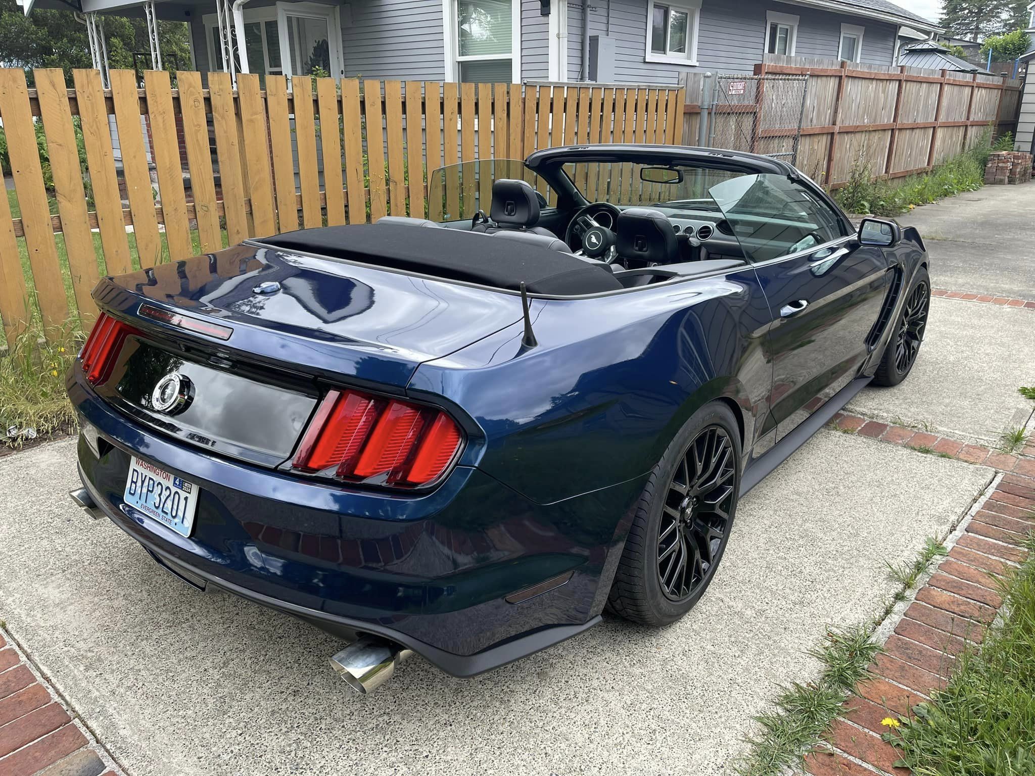 Ravoony Plus Gloss Ghost Midnight Blue Car Vinyl Wrap review Peter Mazzie 02